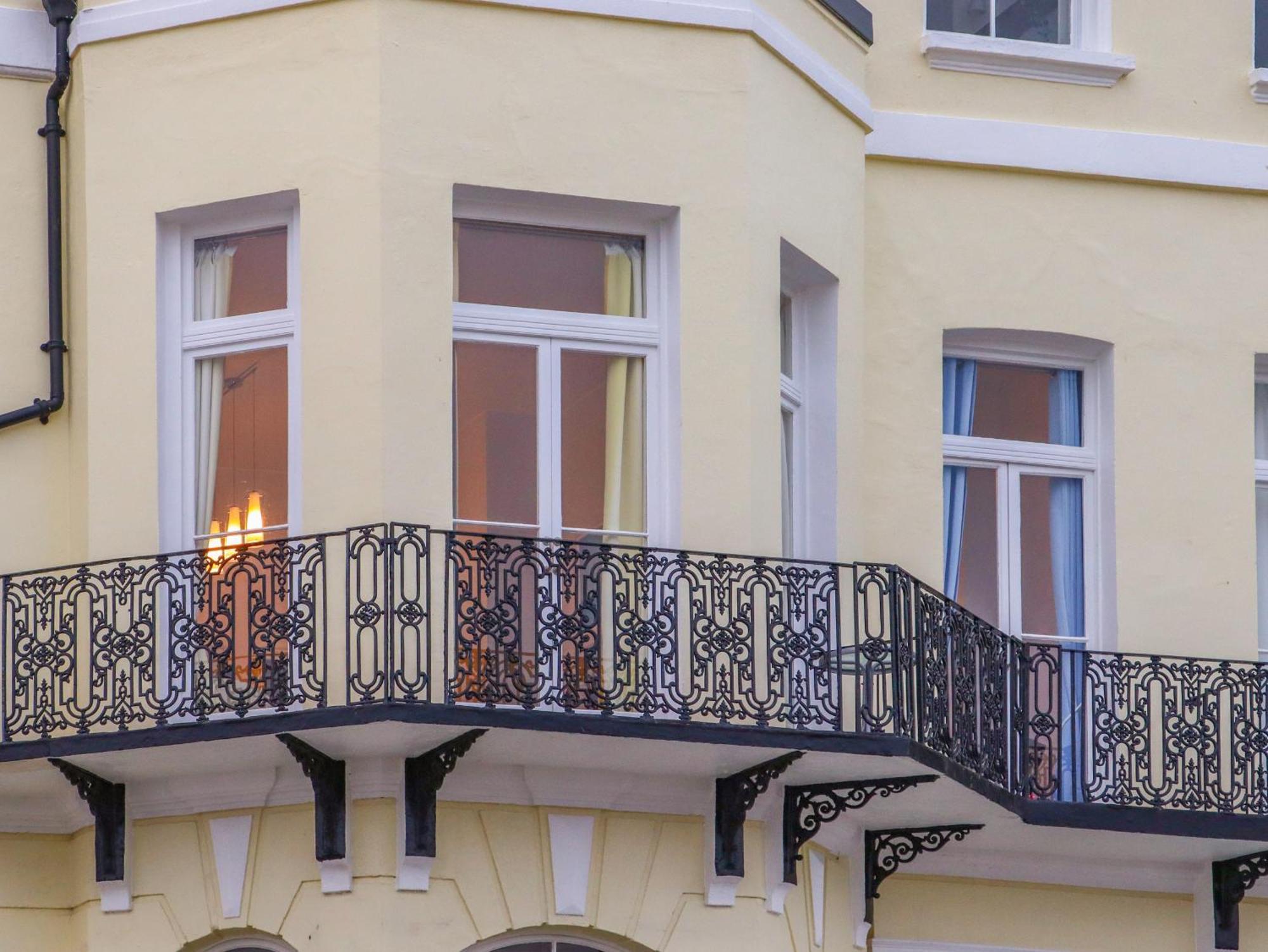 The Old Spy Headquarters Apartment Folkestone Exterior photo